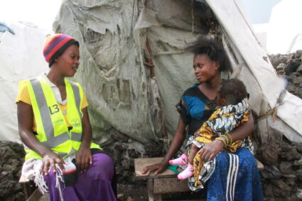 Les cellules de base (CDB) dotés des gilets de visibilités pour bien mener leur travail  dans le site des déplacés de Lushagala