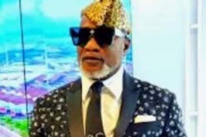 Page d’histoire culturelle : AUX ORIGINES DE KOFFI OLOMIDE, L’un des plus grands artistes-musiciens de la RDC et de l’Afrique