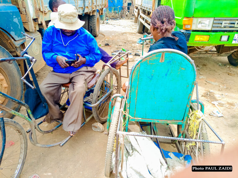 Nord Kivu : Quand le vélo brise les barrières du handicap à la Frontière de Kasindi